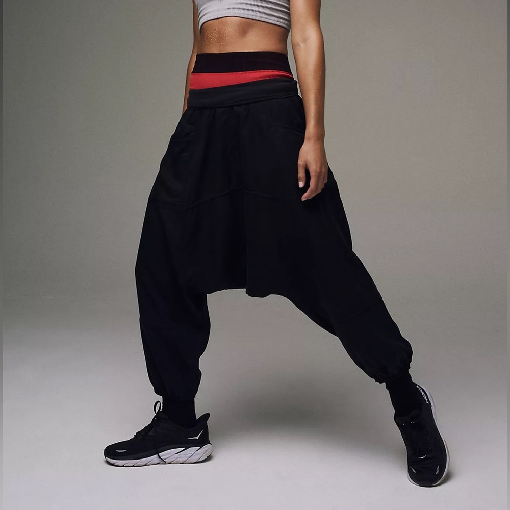 Free People Movement Give Your All Harem Jogger Pants-Black-Size XS